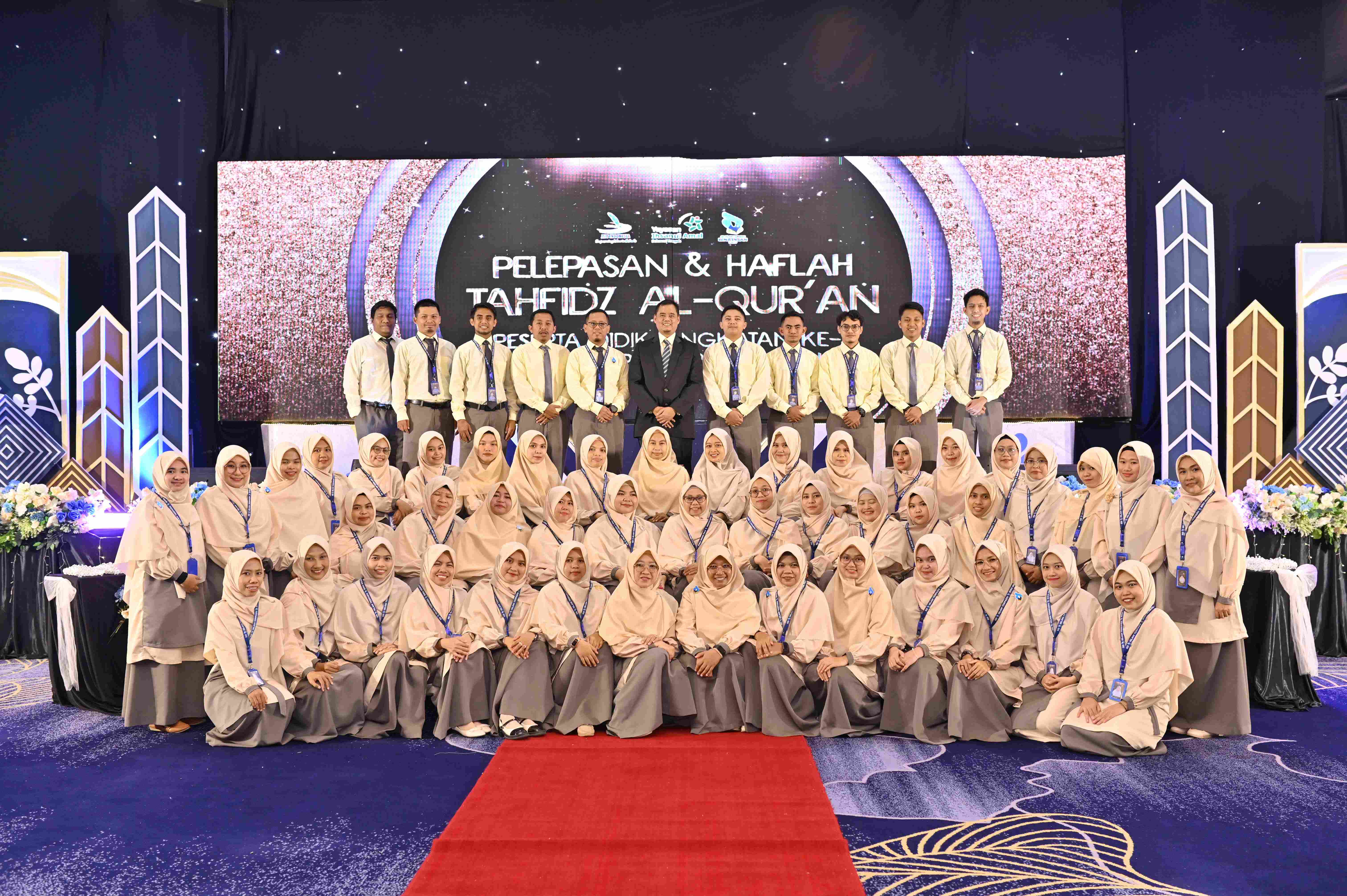 Wisuda Tahfidz SD Islam Terpadu Bina Insan Palu Ke 5
